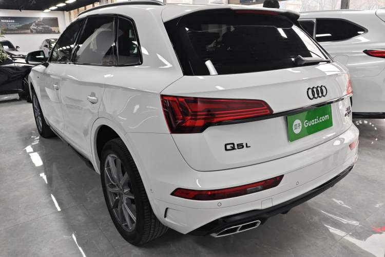Used Audi Q5L 2022 Updated 45T Luxury Dynamic Version
