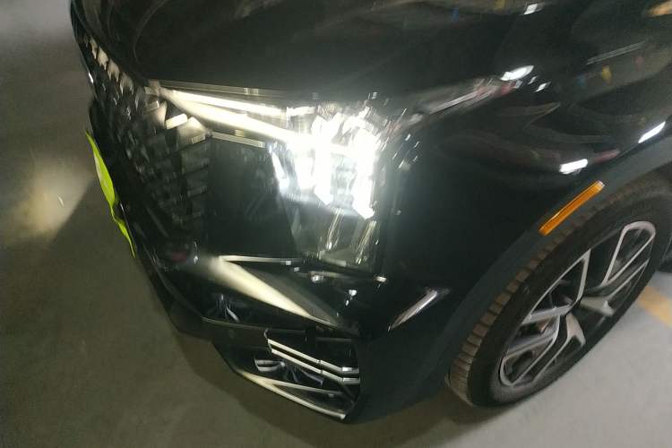 Used GAC Trumpchi GS8 2025 Linghang Series 2.0 TGDI Four-Wheel-Drive Luxury Edition 5 Seats