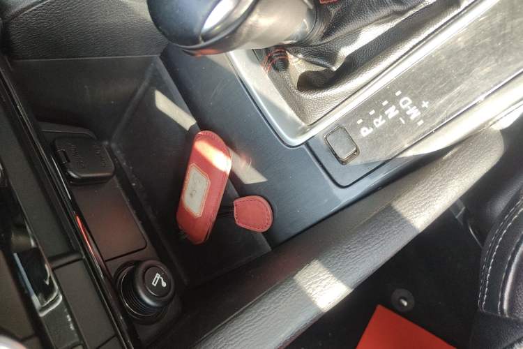 Used Mazda CX-5 2015 2.0L Automatic 2WD Comfort Edition
