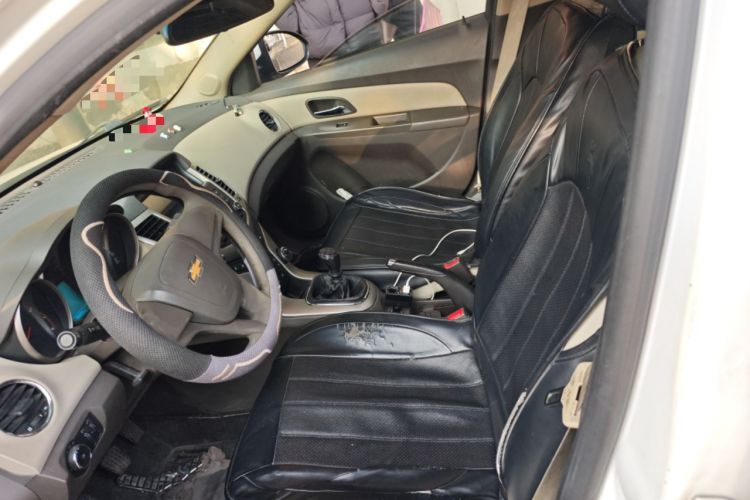 Used Chevrolet Cruze 2015 1.5L Classic SL MT