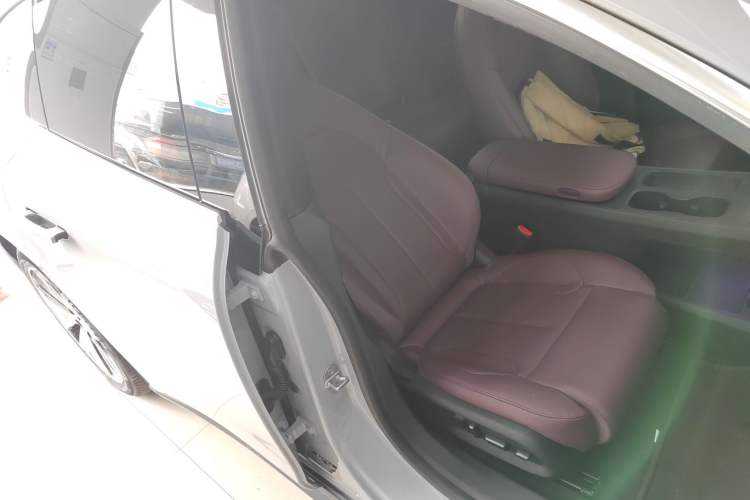 Used Nio ET5T 2024 75kWh Touring
