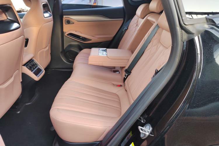 Used BYD Song L EV 2025 662 km Advanced Intelligent Driving Version