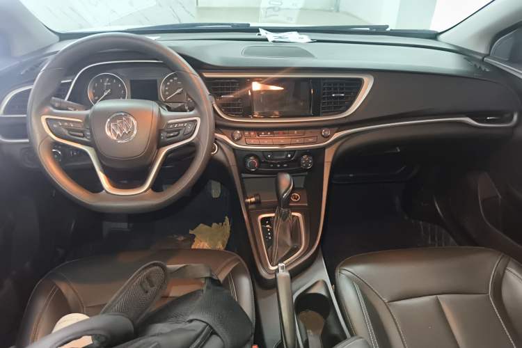 Used Buick GT 2021 Revised Version Flagship 1.5L Automatic Elite Edition Center Console