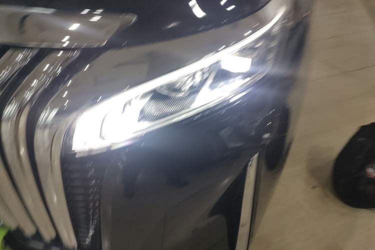 Used Wey Gaoshan 2023 Four-Wheel Drive Flagship Edition
