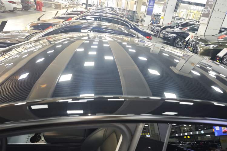 Used Tesla Model Y 2021 Long-Range All-Wheel-Drive Version 3D7
