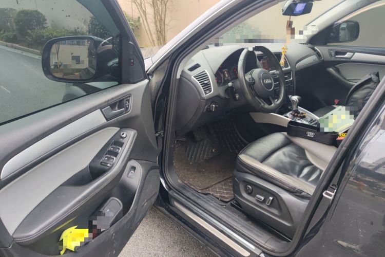 Used Audi Q5 2017 Plus 40 TFSI Technology Model