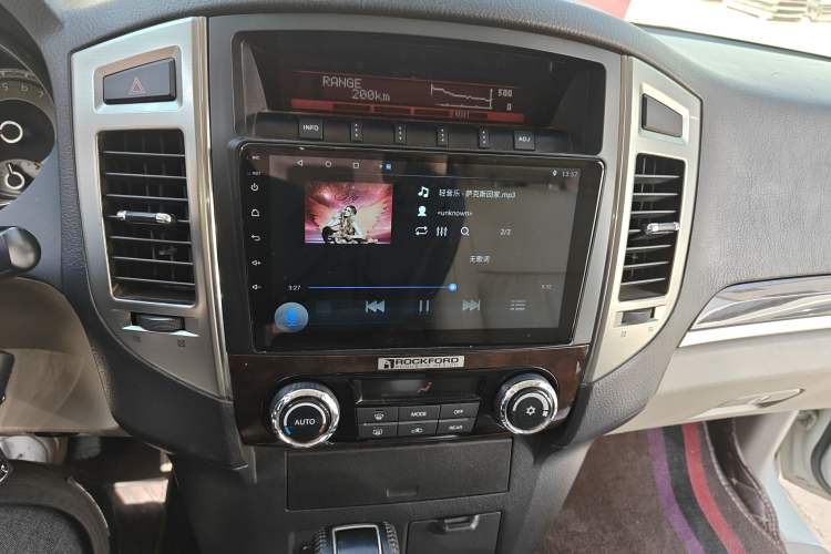 Used Mitsubishi Pajero 2019 V97 3.8L 5-Door GLS Middle East Edition