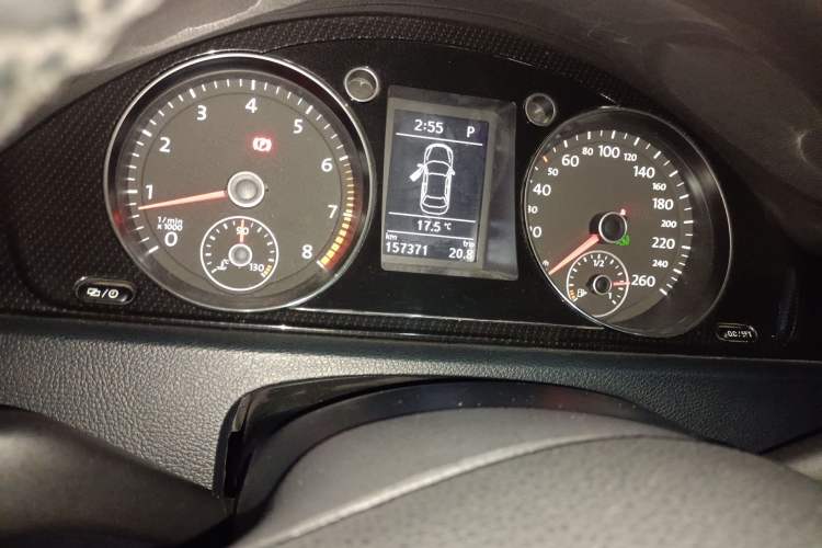 Used Volkswagen Magotan 2016 1.8TSI Luxury Comfort Model