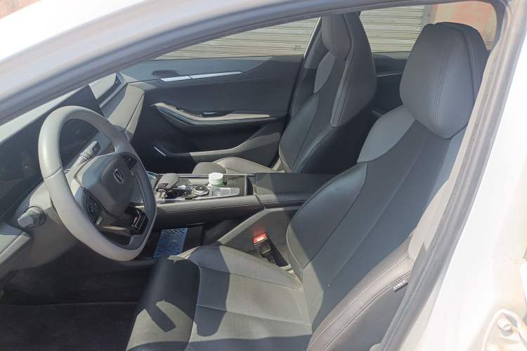 Used CHANGAN Ruicheng PLUS 2023 1.5T DCT Prestige Edition Left Front Seat