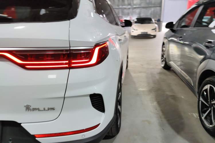 Used BYD Song PLUS New Energy 2021 EV Deluxe Model Right Rear Taillight