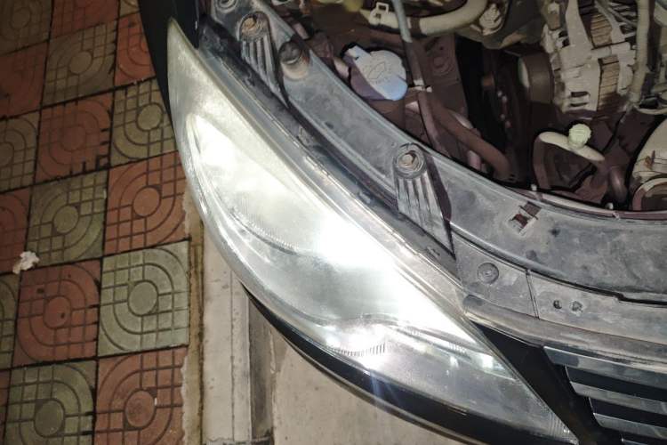 Used Hyundai Celesta 2011 1.6L Manual Luxury Model