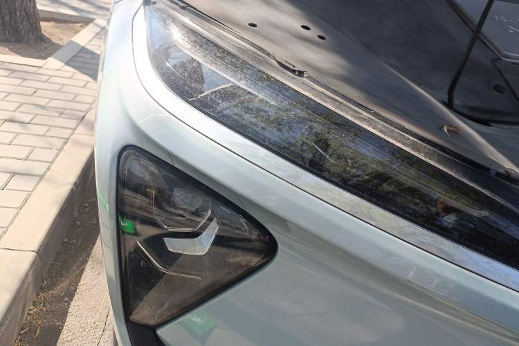 Used Nio ES6 2019 430 km Performance Version Right Front Headlight