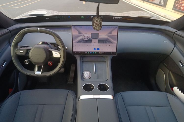 Used Xiaomi Auto YU7 2025 Ultra-Long Range All-Wheel Drive Pro Version
