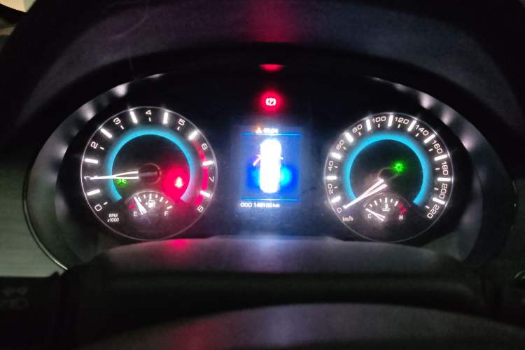 Used Haval H2 2016 Red Label 1.5T Manual Two-Wheel Drive Elite Model
