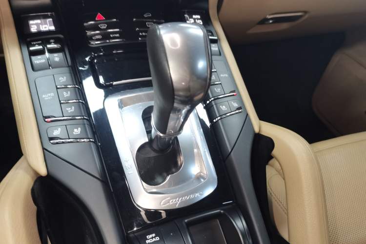Used Porsche Cayenne 2015 3.6L automatic transmission U.S. specification Gear Lever