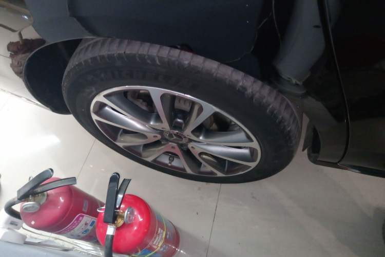 Used Mercedes-Benz E-Class 2019 Facelifted E 300 L Stylish Version
