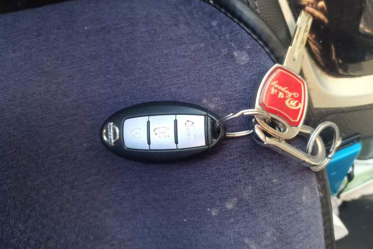 Used Nissan X-Trail 2014 2.5L CVT Luxury Edition 4WD