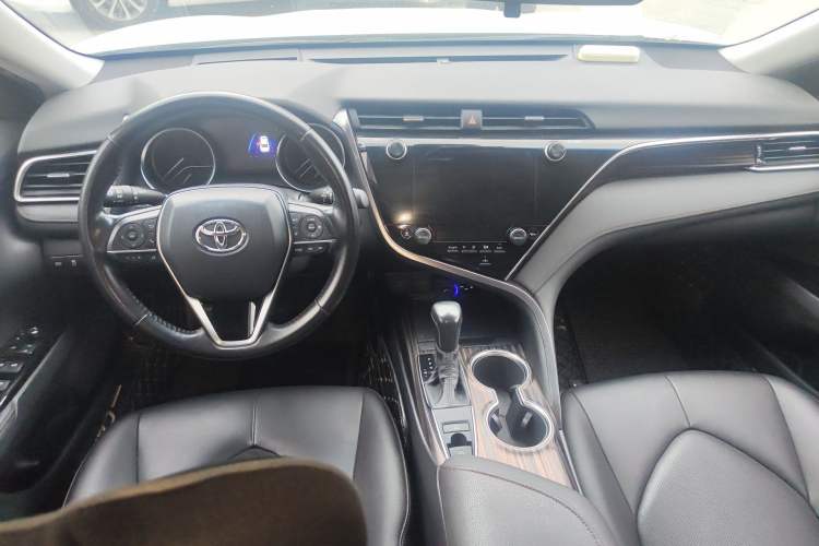 Used Toyota Camry 2019 2.0G Luxury Edition China VI Standard
