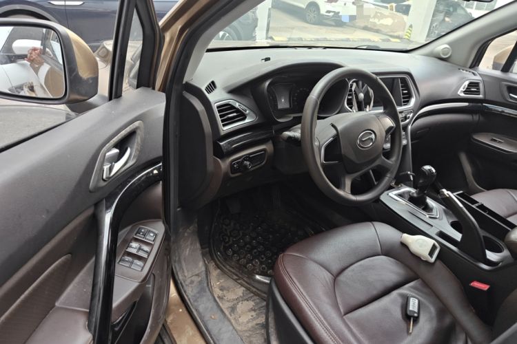 Used GAC Trumpchi GS4 2015 200T Manual Comfort Edition Driver Seat