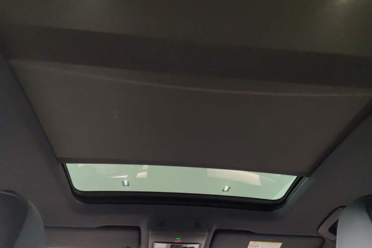 Used Volkswagen Tayron 2025 Tiguan L 380TSI 4Motion Luxury Headliner