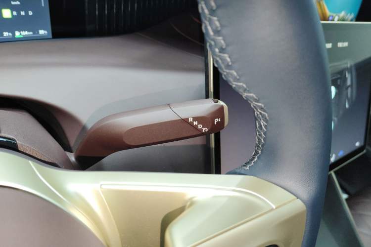 Used Avatr 11 2025 Year Updated Max Extended-Range Version