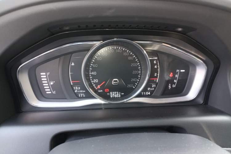 Used Volvo XC60 2017 T5 AWD Smart Upgrade Edition
