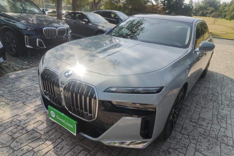 Used BMW 7 Series 2023 740Li Leading Model M Sport Package