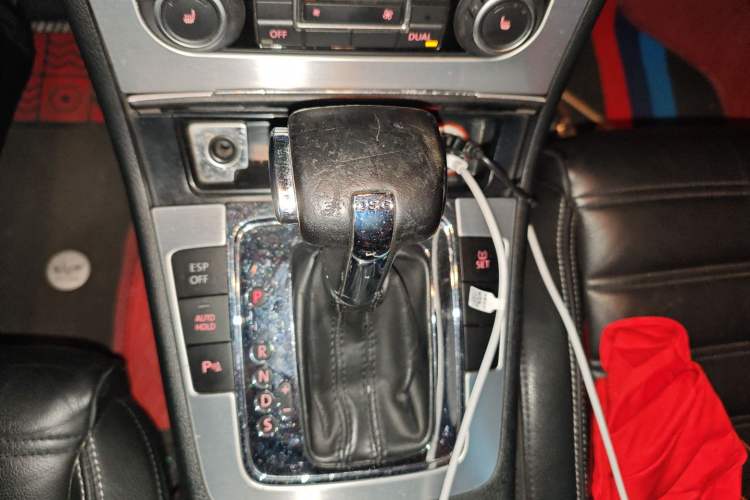 Used Volkswagen FAW-Volkswagen CC 2010 2.0 TSI Premium Edition