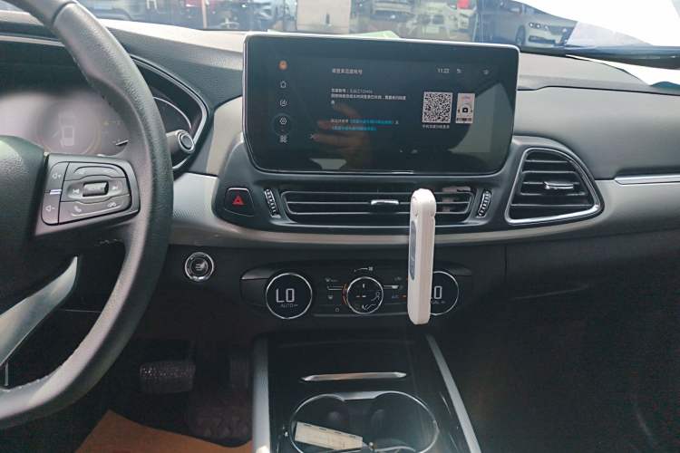 Used EXEED Lingyun 2019 1.6T Two-Wheel-Drive Platinum Edition Audio And AC Panel