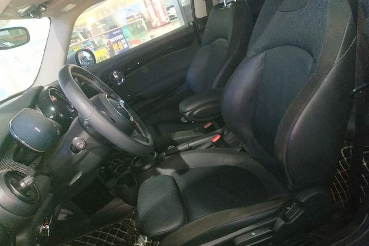 Used MINI MINI 2022 Updated 1.5T COOPER Classic Edition