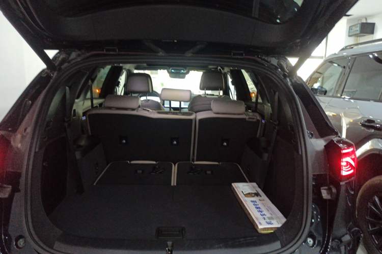 Used BYD Tang New Energy 2025 Intelligent Driving Version DM-i 115KM Flagship Edition Trunk