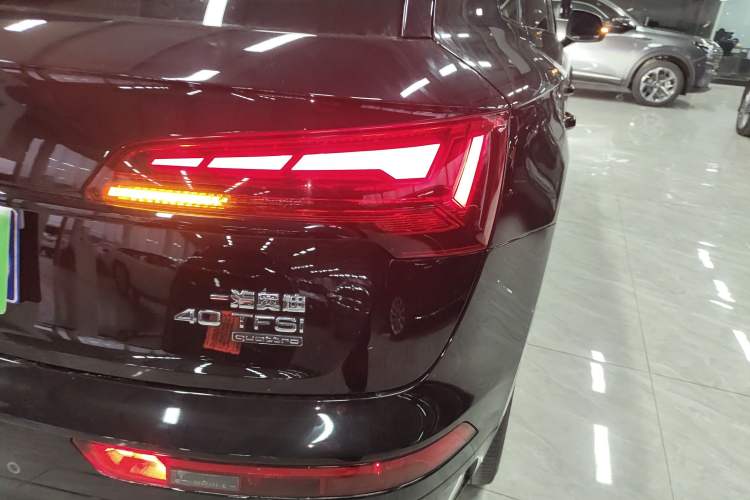 Used Audi Q5L 2023 40T Luxury Dynamic Model
