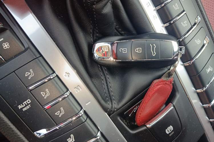 Used Porsche Macan 2020 Macan 2.0T