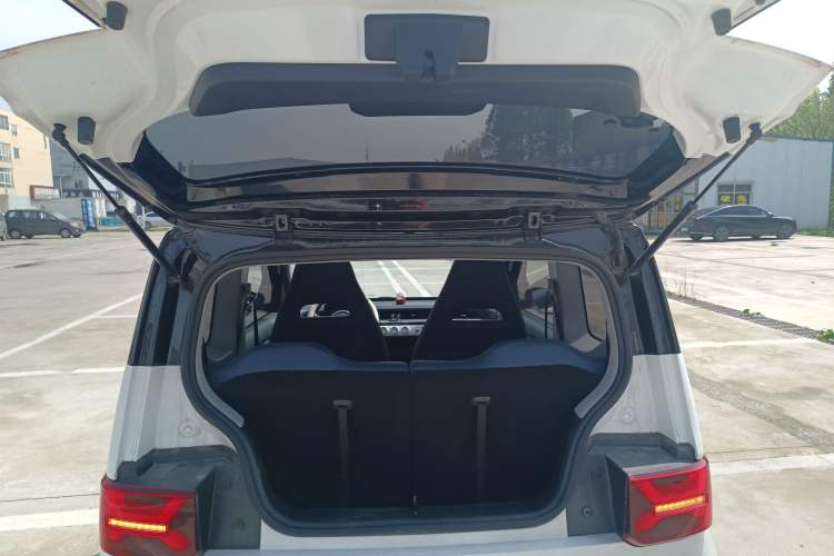 Used Wuling Hongguang MINIEV 2022 GAMEBOY 200km Gaming Edition with Lithium Iron Phosphate Trunk