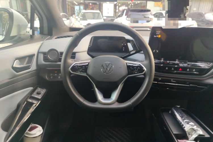 Used Volkswagen ID.4 X 2024 Pure & Smart Edition