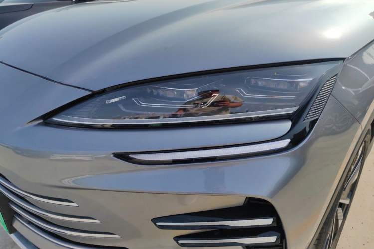 Used BYD Song PLUS New Energy 2025 DM-i Intelligent Driving 112KM Prestige Model Left Front Headlight