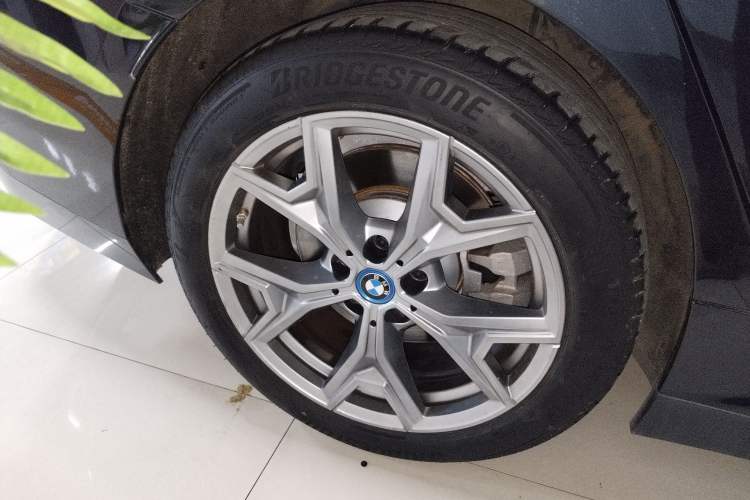 Used BMW i3 2024 eDrive 35 L
