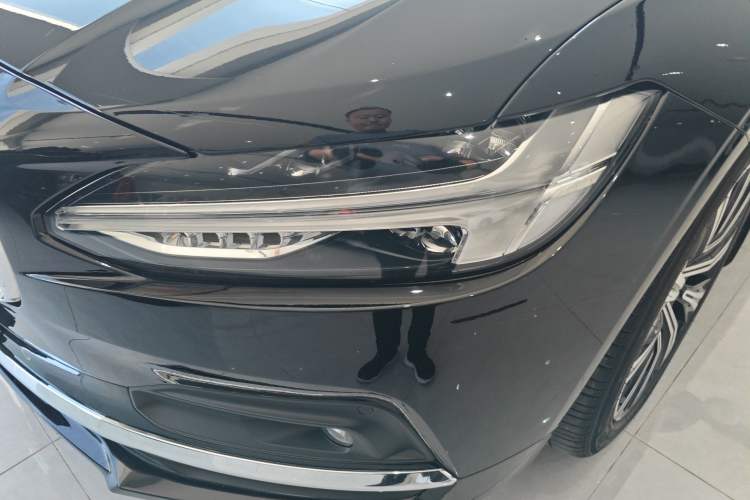 Used Volvo S90 2021 B5 Zhiyuan Luxury Edition
