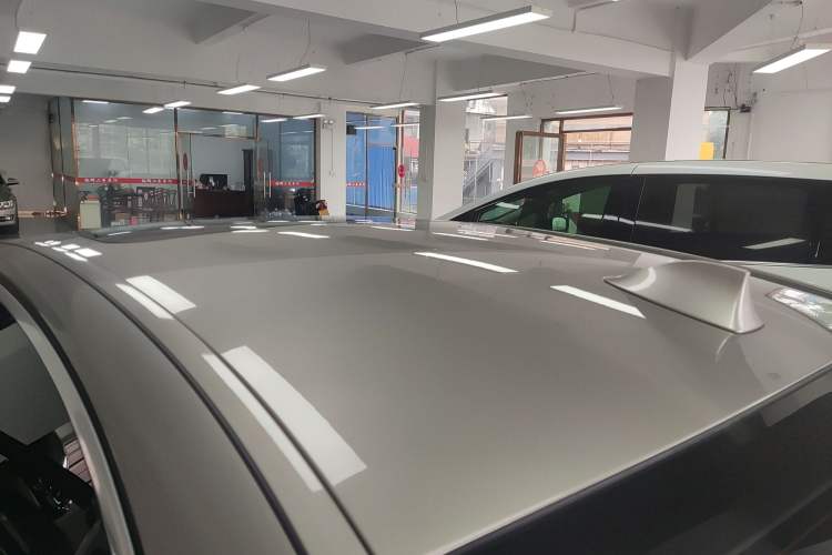 Used BMW 5 Series 2014 525Li Luxury Design Package Roof