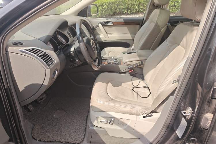 Used Audi Q7 2011 3.0 TFSI Comfort Model (245kW)
