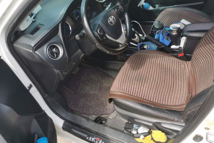 Used Toyota Corolla 2017 Revised Dual-Engine 1.8L E-CVT Leading Edition Driver Seat