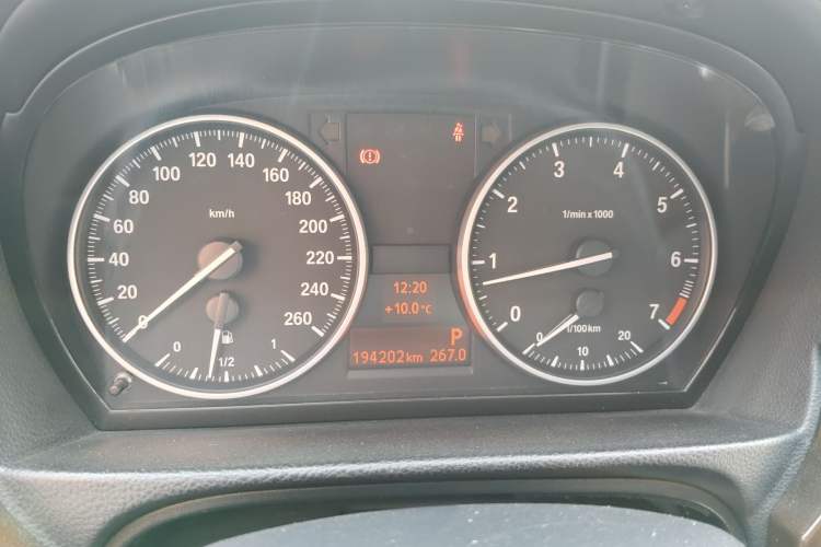Used BMW 3 Series 2012 320i Sport Edition Instrument Cluster
