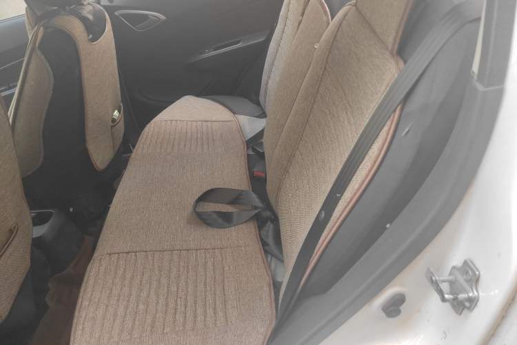 Used Chevrolet Sail 2013 Sedan 1.4L Manual Ideal Happiness Edition
