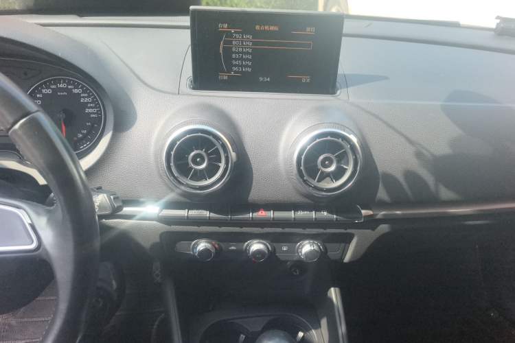 Used Audi A3 2016 Sportback 35 TFSI Ambition Edition
