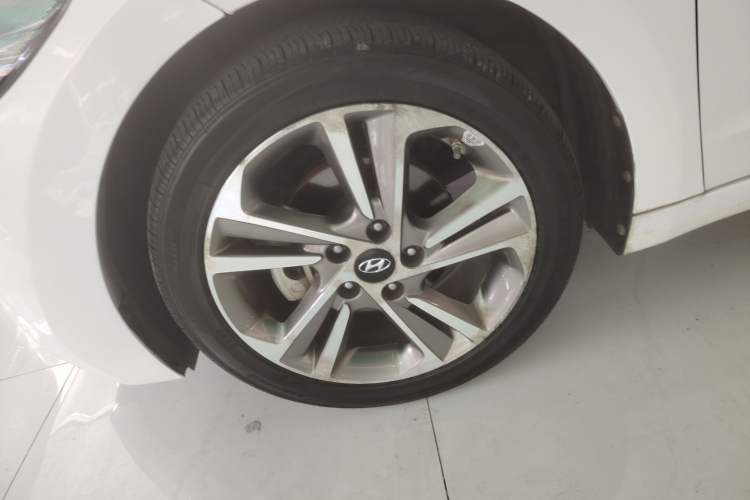 Used Hyundai Elantra (6th Generation / Lingdong) 2016 1.6L Automatic ZhiXuan – Elite Version