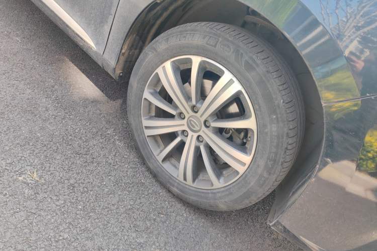 Used GAC Trumpchi M8 2018 320T Luxury Edition Right Front Wheel Hub