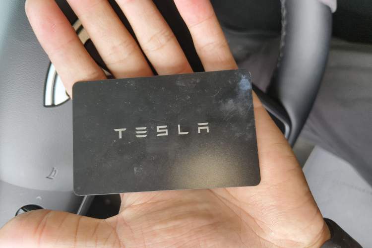 Used Tesla Model Y 2024 Rear-Wheel-Drive Version
