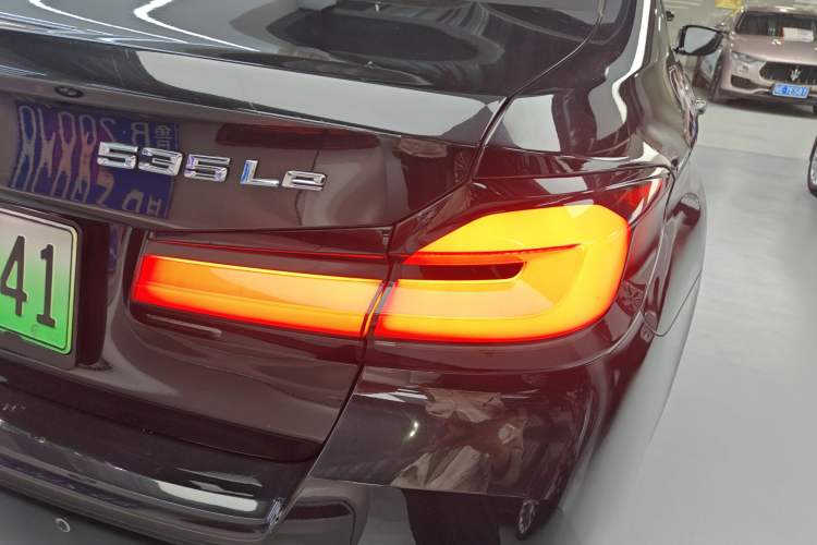 Used BMW 5 Series New Energy 2021 535Le Pioneer Edition M Sport Package