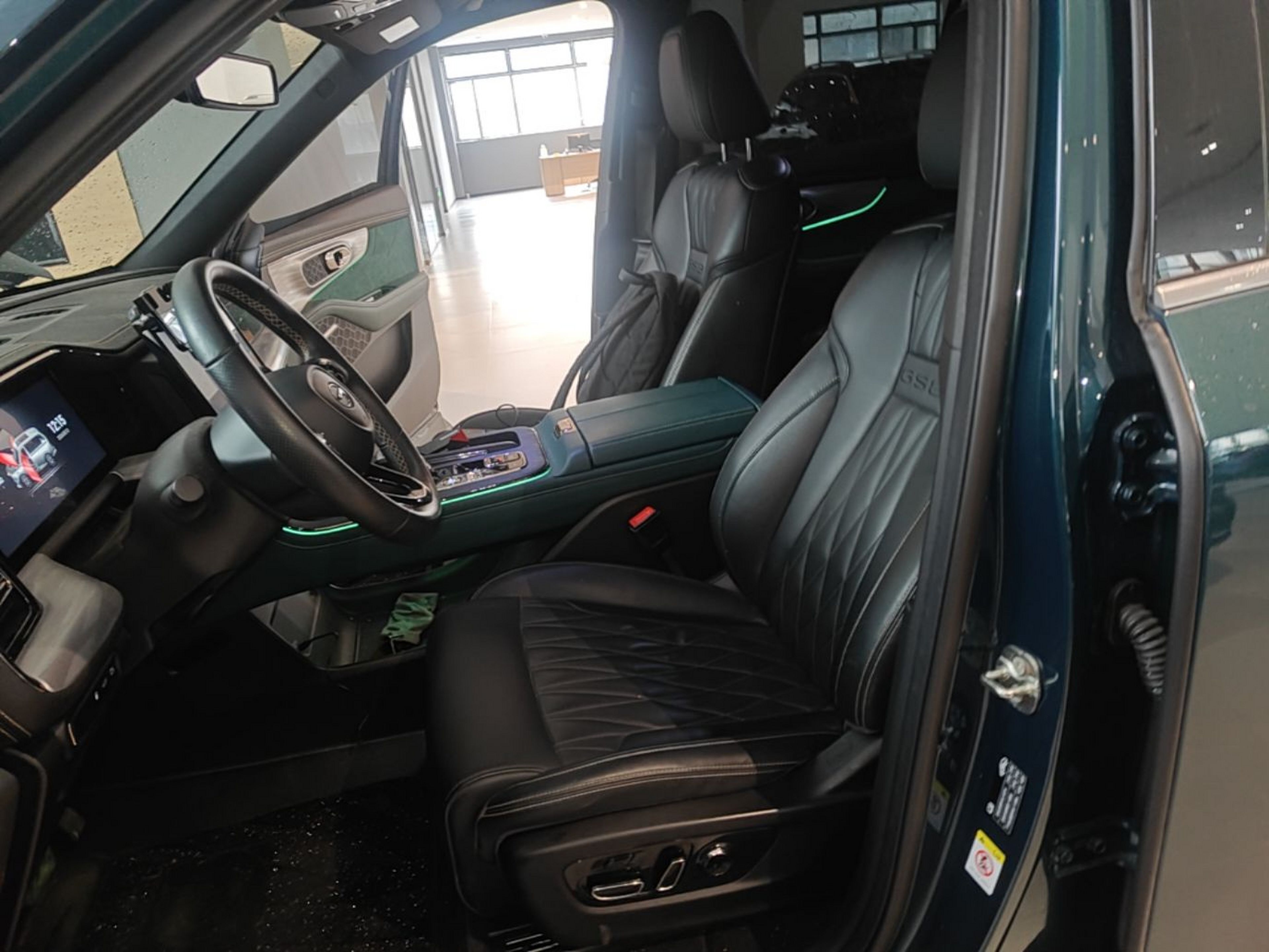 Interior delantero