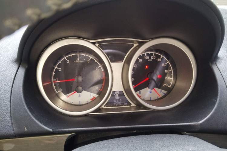 Used Geely Auto GX7 2013 2.0L Automatic Entry-Level Trim